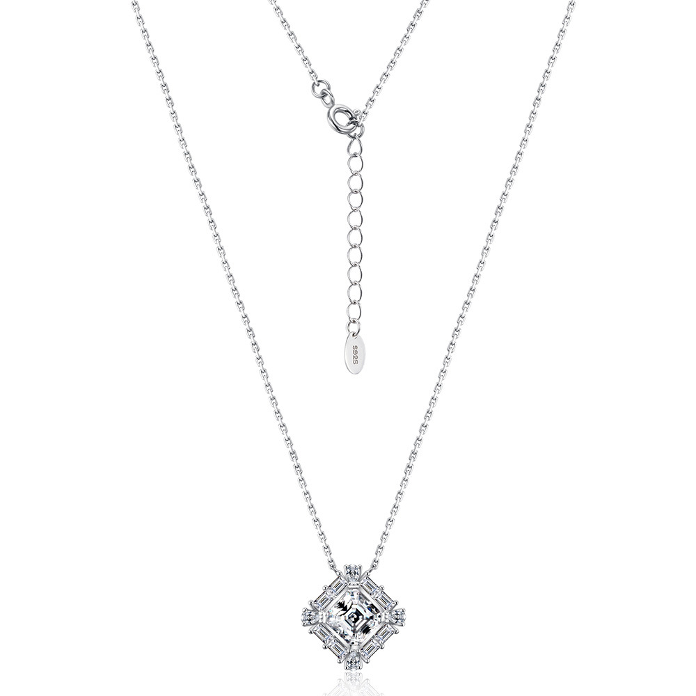 Geometric Radiance | 2.76 CTW Princess-Cut Moissanite Pendant