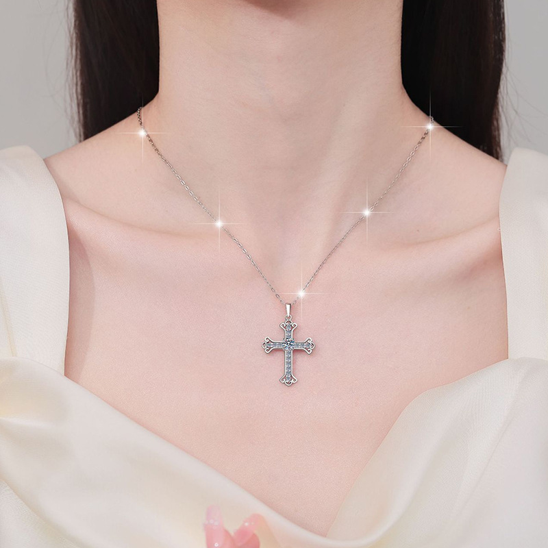 Eternal Light | 0.5 CT Moissanite Cross Pendant