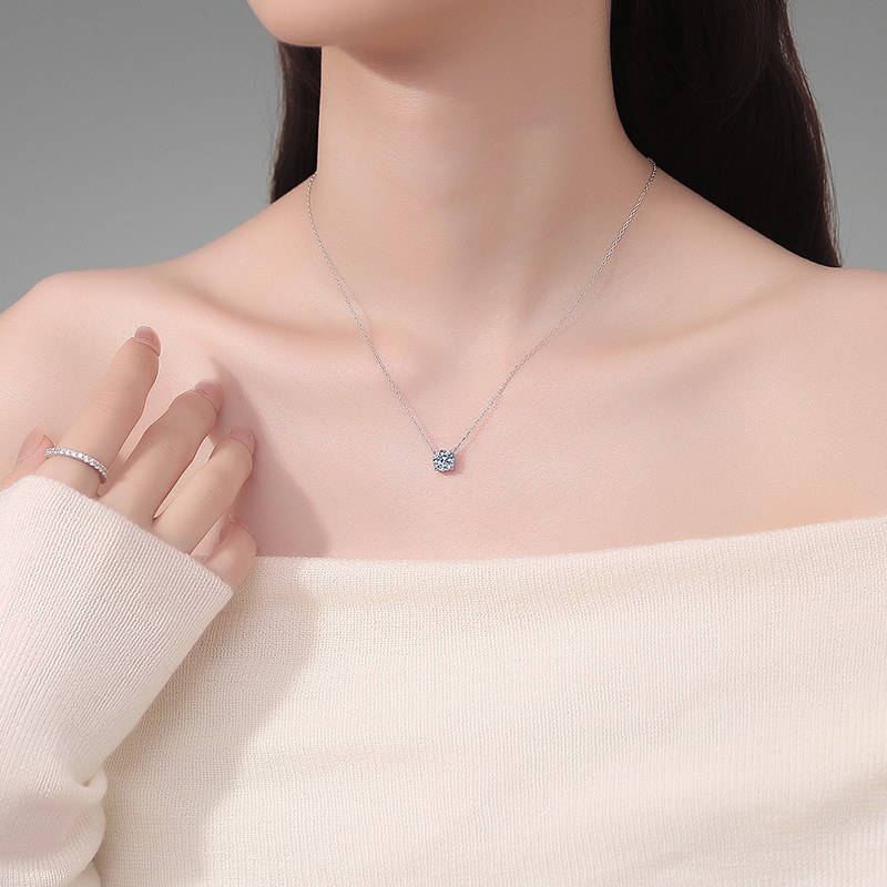 Pure Brilliance | 4-Prong Moissanite Pendant Necklace